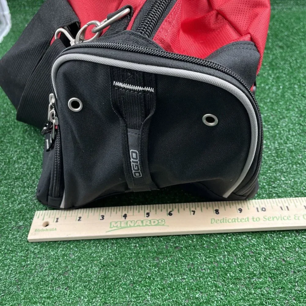 OGIO‎ Lennox Logo Big Dome Large Gym Travel Duffle Bag Red Black 21